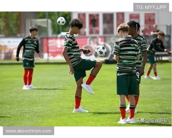 C罗儿子15岁赴皇马试训加盟U16